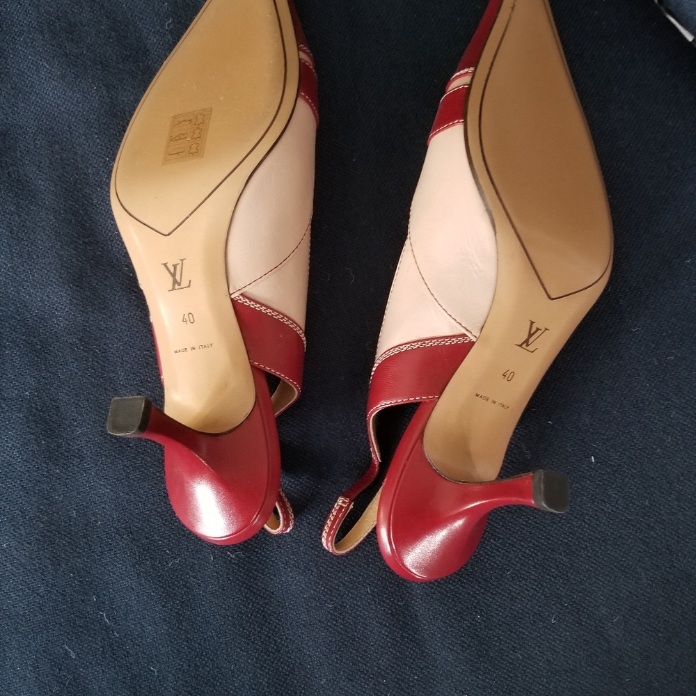 Louis Vuitton pumps NWOT - Picture 5 of 5